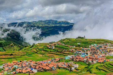 Ooty famous tourist place